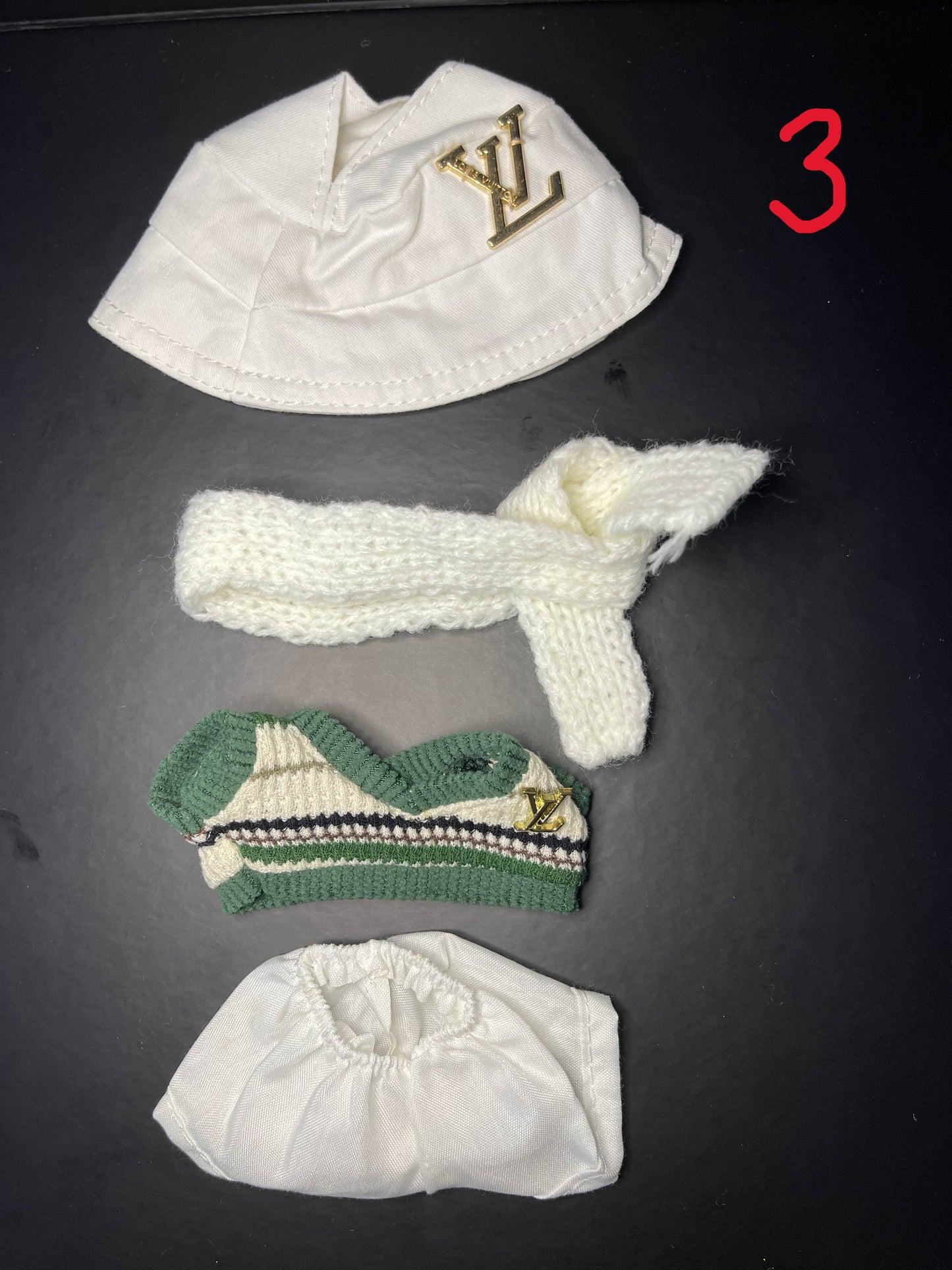 LV Outfits (17cm)