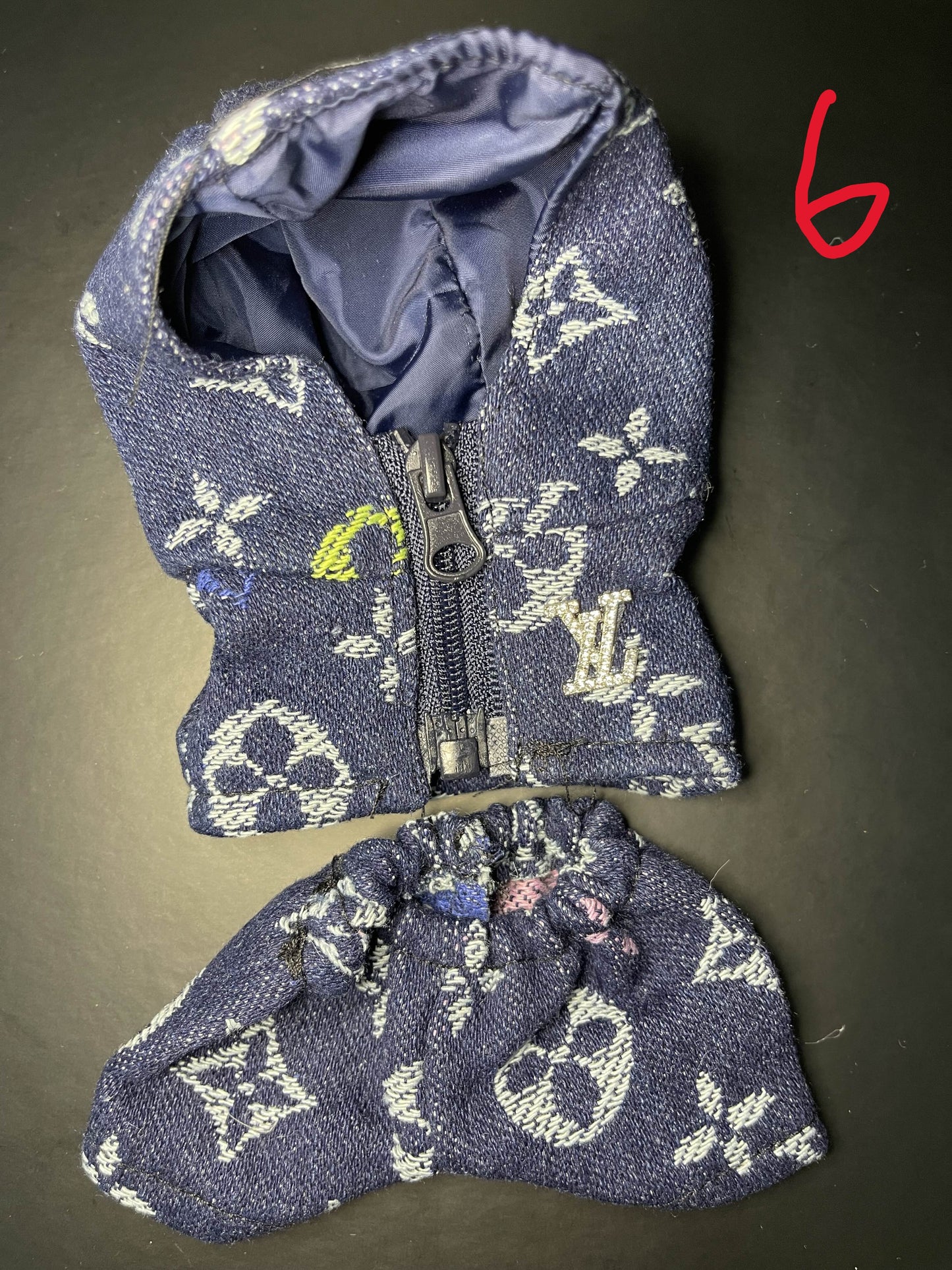 LV Outfits (17cm)