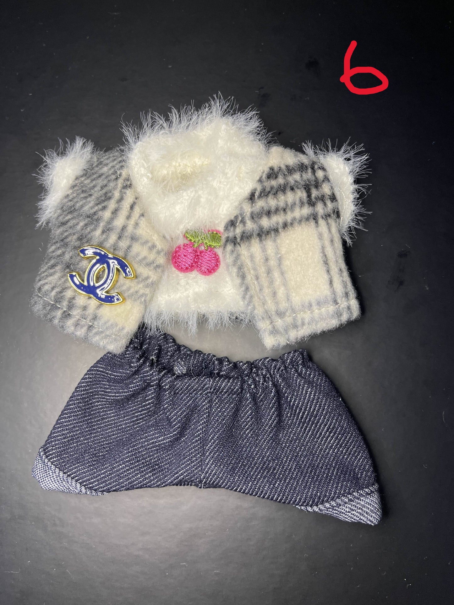 CC-Chanel Outfits (17cm)